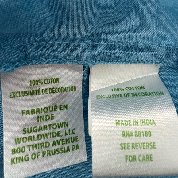 Lilly Pulitzer Cecile Zanzibar Blue Embroidered Long Dolman Sleeve Top - Picture 7 of 7